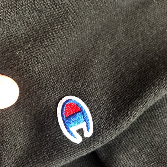 Men’s Champion Reverse Weave Pullover Hoodie - Picture 3 of 4